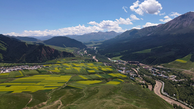 【&ldquo;飛閱&rdquo;中國(guó)】在盛夏，邂逅多彩卓爾山